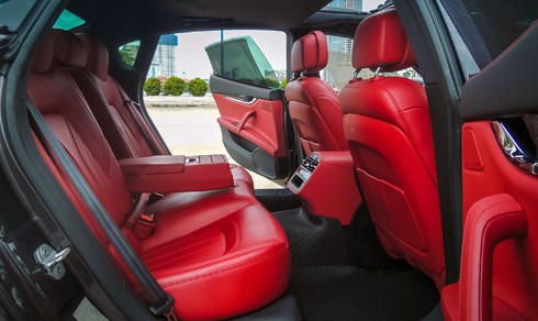 anh-chi-tiet-maserati-quattroporte-4