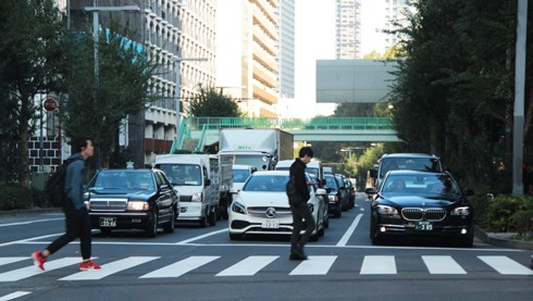 ban-oto-tai-nhat-ban-bai-toan-kho-cho-nguoi-my-1