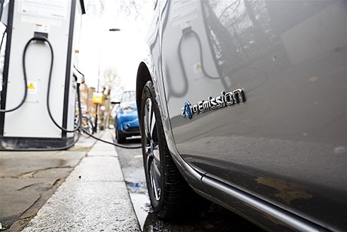 oto-dien-khong-hao-nhoang-nhu-quang-cao-6