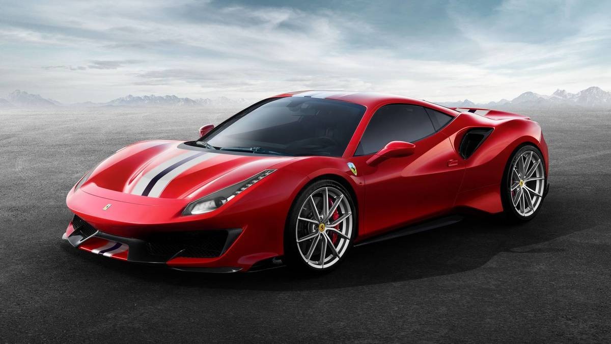 Ferrari 488 Pista - siêu xe mới thách thức McLaren 720S ảnh 2