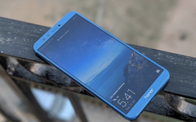 Loạt smartphone giá rẻ vừa xuất hiện đầu năm 2018 ảnh 2