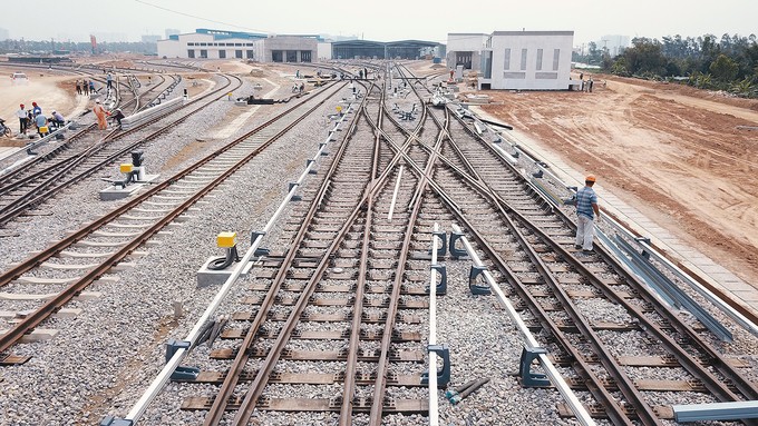 Nhà thầu tăng thêm công nhân cho dự án đường sắt Cát Linh - Hà Đông