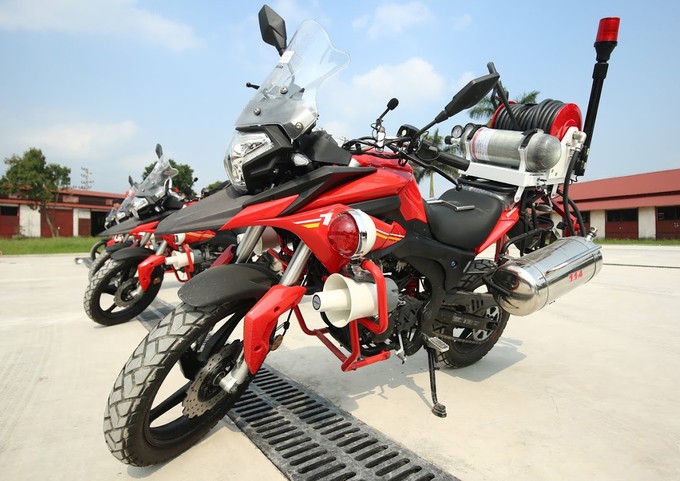 Dàn môtô đặc chủng của cảnh sát chữa cháy Việt Nam ảnh 2