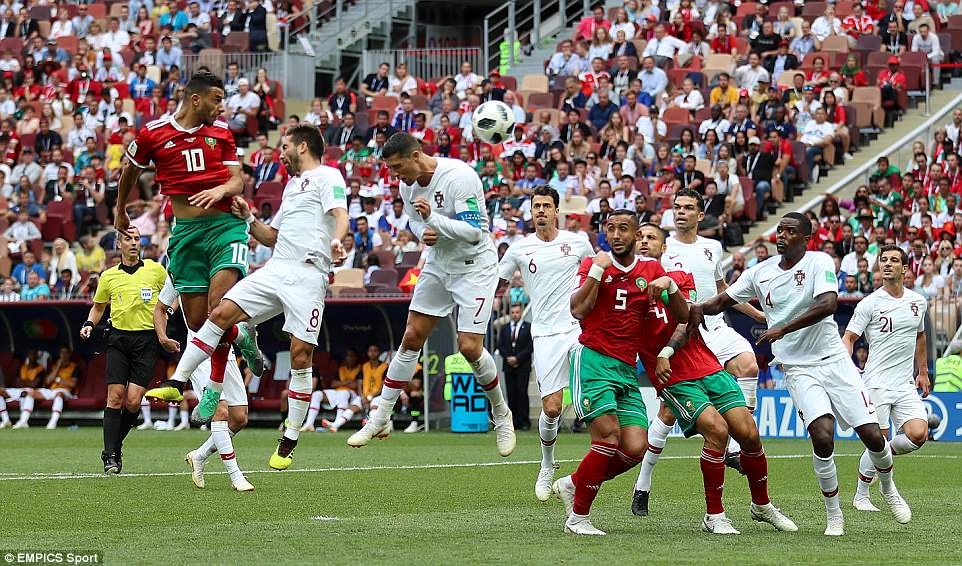 Bồ Đào Nha 1-0 Morocco: Ronaldo tiếp tục 'gánh team' ảnh 2