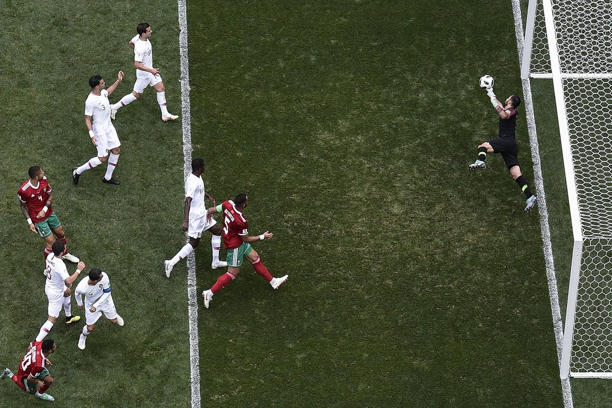 Bồ Đào Nha 1-0 Morocco: Ronaldo tiếp tục 'gánh team' ảnh 1