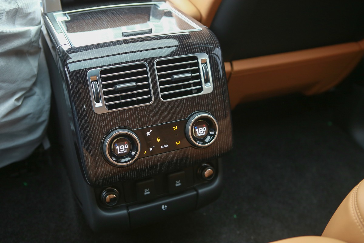 Range Rover Autobiography LWB 2019 về Việt Nam ảnh 8