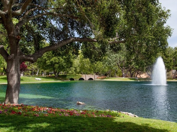 Nông trại của Michael Jackson giảm giá 70% vẫn chưa ai mua ảnh 9