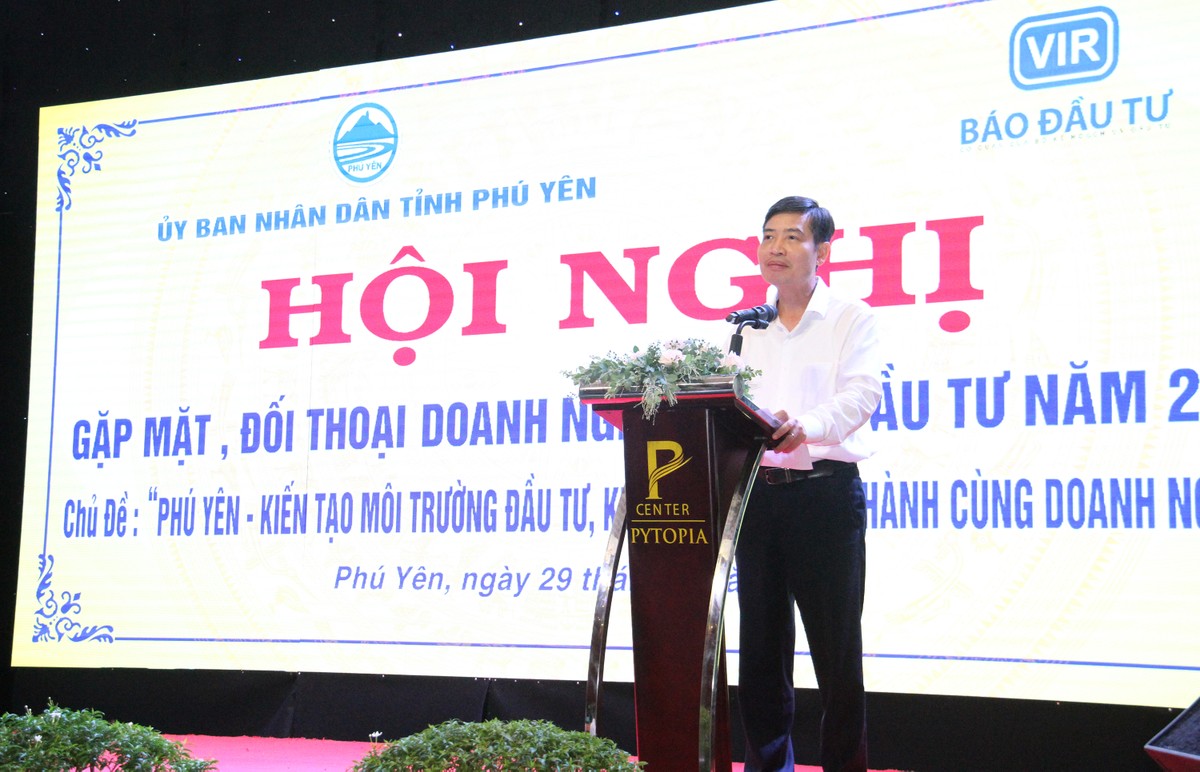 Ông Tạ Anh Tuấn, Chủ tịch UBND tỉnh Phú Yên phát biểu kết luận Hội nghị.