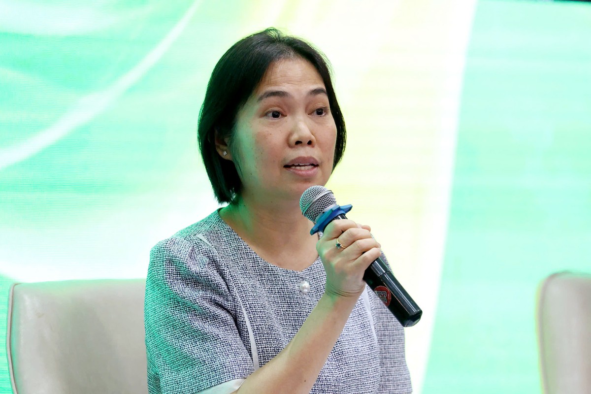 Bà Trần Anh Đào, Phó tổng giám đốc phụ trách Ban điều hành HOSE