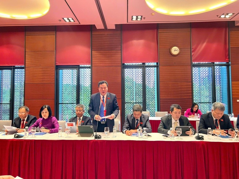 Đồng chí Đỗ Văn Trường, Phó Bí thư chuyên trách Đảng ủy Bộ Tài chính phát biểu - Ảnh: VGP/Phương Liên