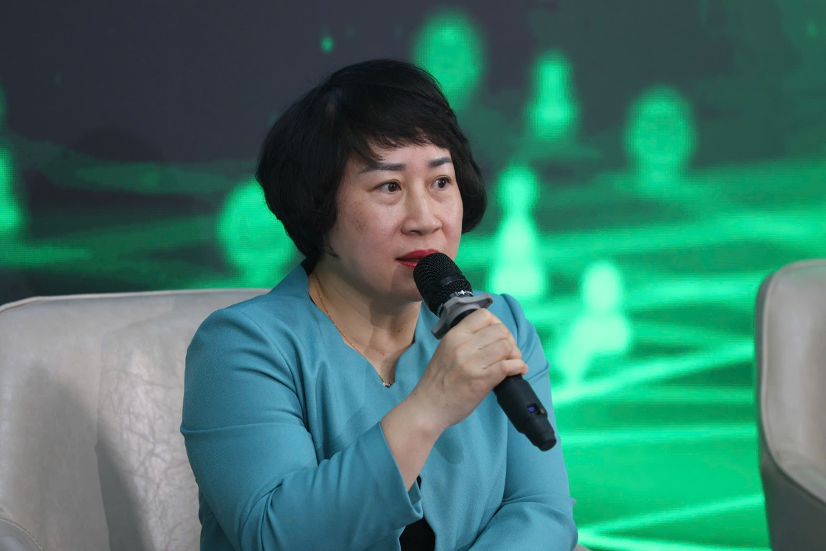 Bà Phạm Thị Thanh Tâm, Phó vụ trưởng Vụ Các định chế tài chính (Bộ Tài chính) chia sẻ tại Hội thảo. Ảnh: Dũng Minh