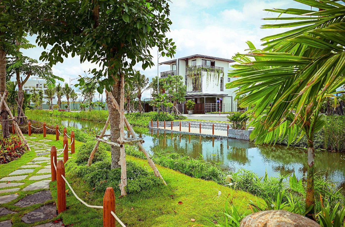 Căn nhà mẫu biệt thự ven kênh - một trong số căn mẫu của dự án LA Home được giới thiệu tại sự kiện qua