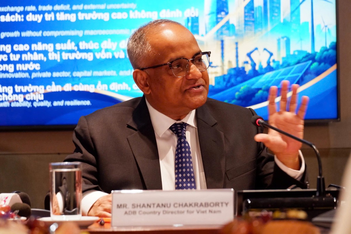 Ông Shantanu Chakraborty, Giám đốc Quốc gia ADB tại Việt Nam phát biểu tại sự kiện