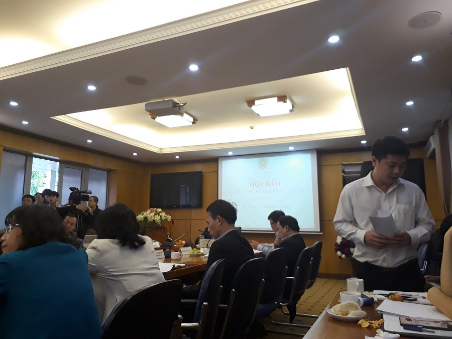 Bộ Tư pháp khuyến cáo về tiền ảo Bitcoin ảnh 1