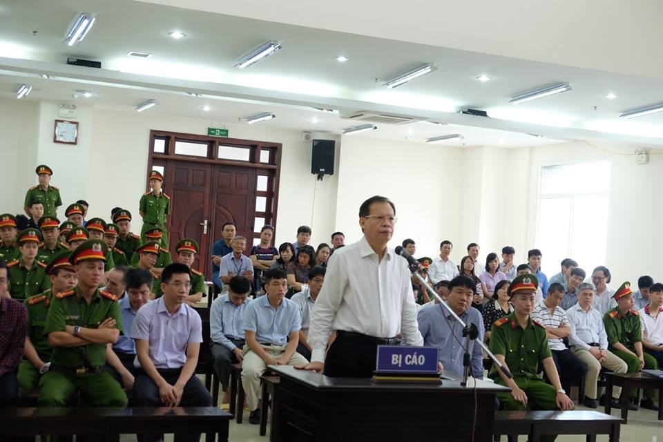 Ông Đinh La Thăng và cấp dưới “đối nhau” chan chát ảnh 1