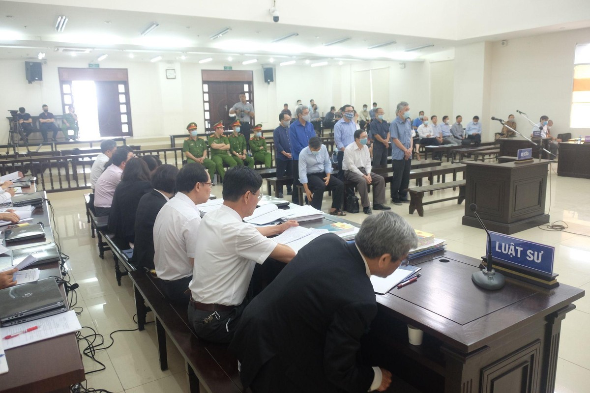 Quang cảnh phiên tòa sáng nay.