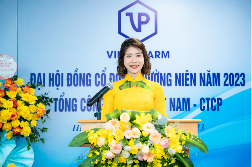 Bà Hàn Thị Khánh Vinh, tân Tổng Giám đốc Vinapharm
