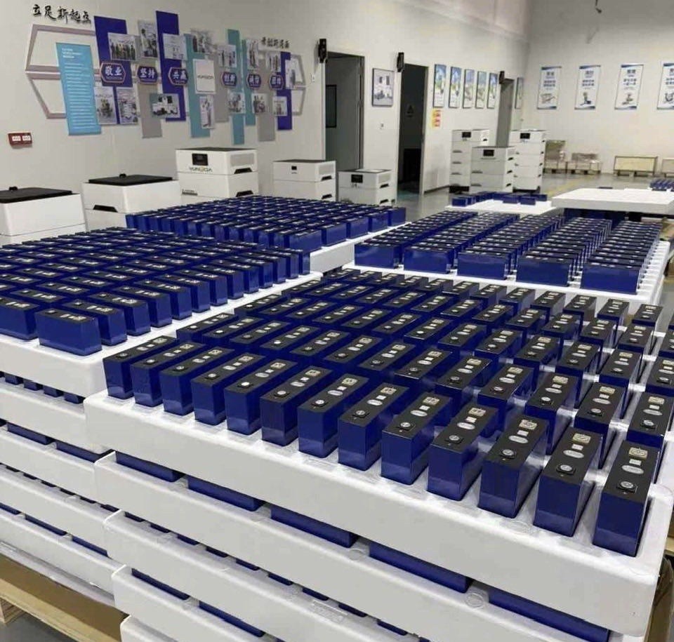 Sản phẩm pin Lithium tại Nhà máy Lương Sơn của Create Capital Việt Nam