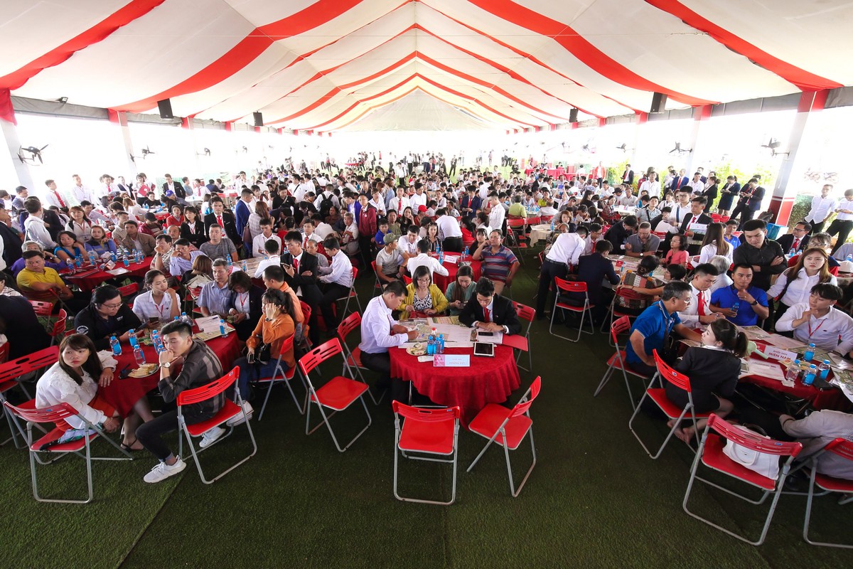 Bất động sản tỉnh tiếp tục hút dòng tiền đầu tư mạnh mẽ ảnh 1