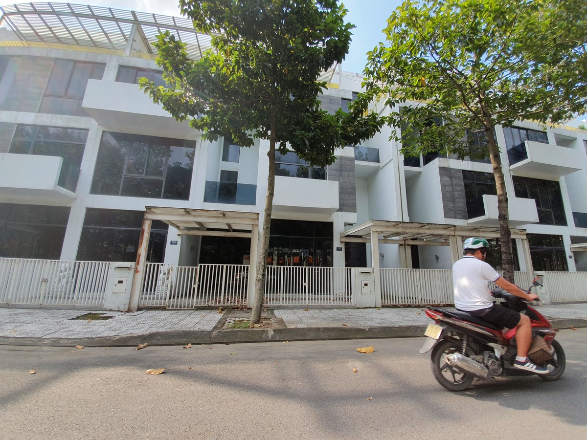 Biệt thự chục tỷ tại khu đô thị của Kiến Á chỉ để... nuôi gà ảnh 10