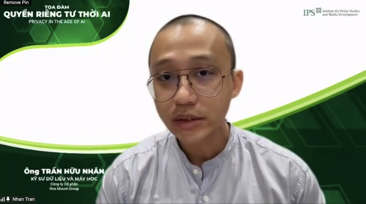 Ông Trần Hữu Nhân, Kỹ sư dữ liệu và máy học tại Công ty cổ phần One Mount Group chia sẻ tại toạ đàm.