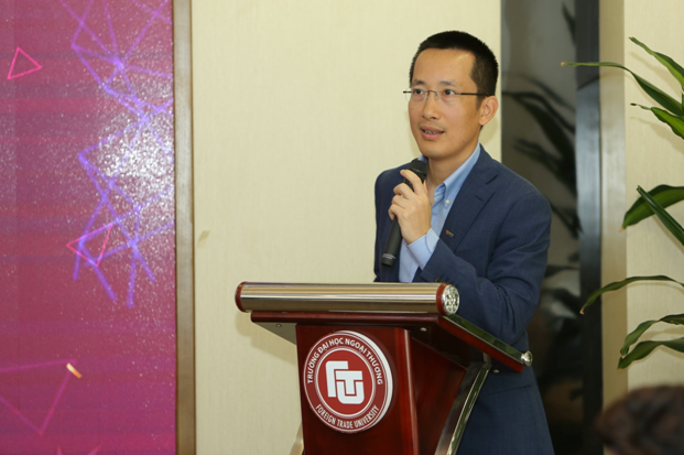 Ông Vũ Thành Trung, thành viên Ban điều hành, Giám đốc Khối Ngân hàng số MB khẳng định mối quan hệ hợp tác giữa MB và FTU sẽ còn phát triển hơn nữa