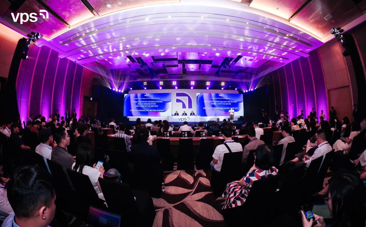 ĐHCĐ VPS đã thông qua tất cả các tờ trình.