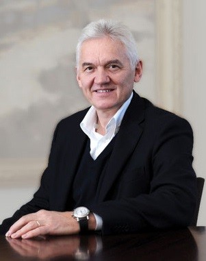 6 tỷ phú đút túi hàng tỷ USD sau vụ các nhà máy dầu của Ả Rập Xê-út bị tấn công ảnh 4