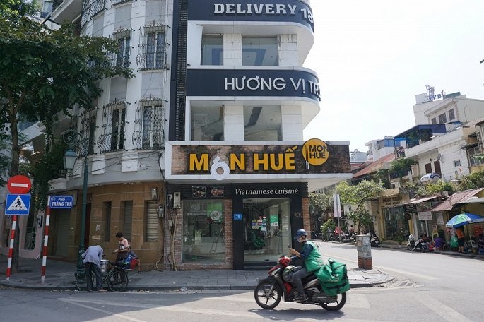 Hào quang với doanh nhân Huy Nhật vụt tắt khi chuỗi cửa hàng Món Huế đóng cửa ảnh 1