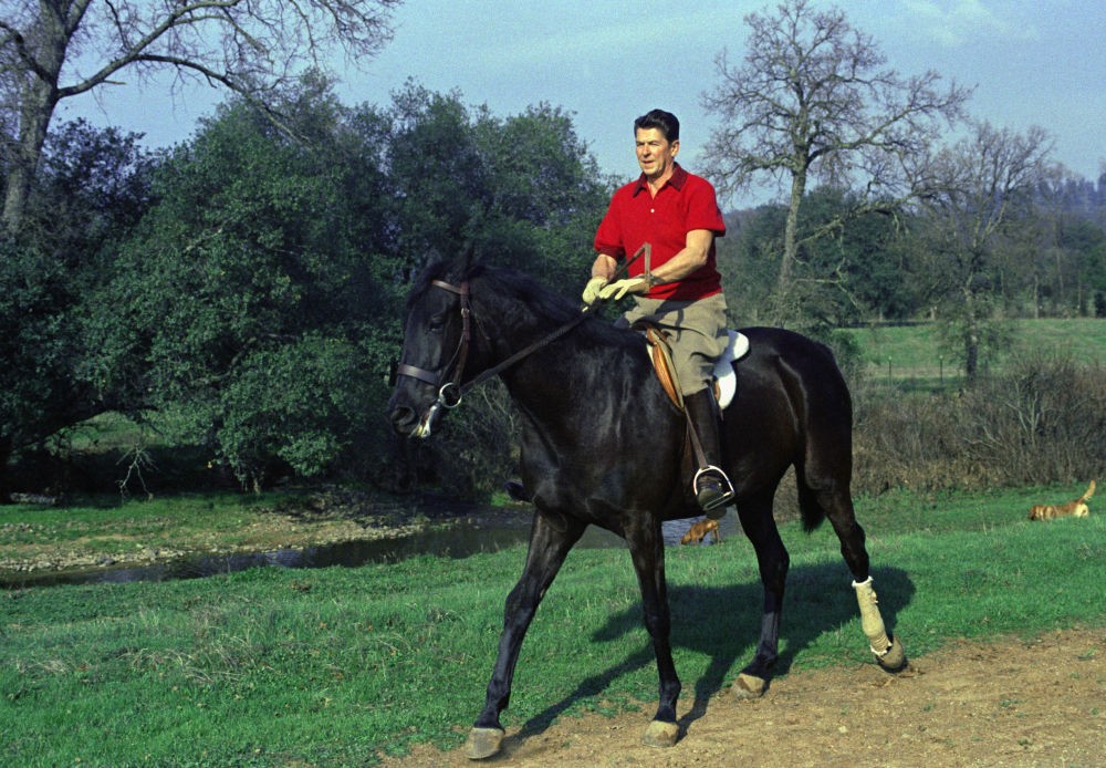 Niềm đam mê cưỡi ngựa của các nguyên thủ quốc gia ảnh 5