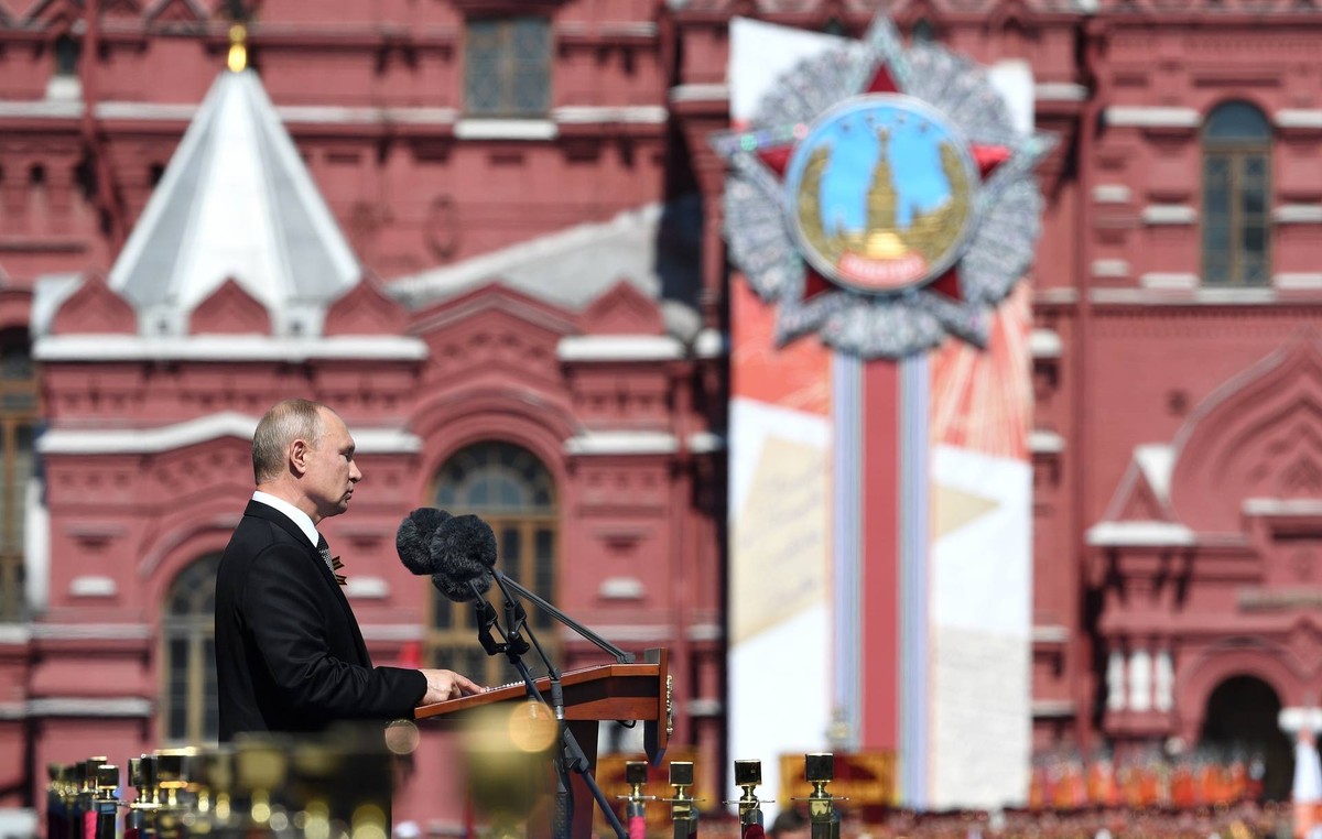 Toàn cảnh Lễ duyệt binh kỷ niệm 75 năm Ngày Chiến thắng của Nga ảnh 1