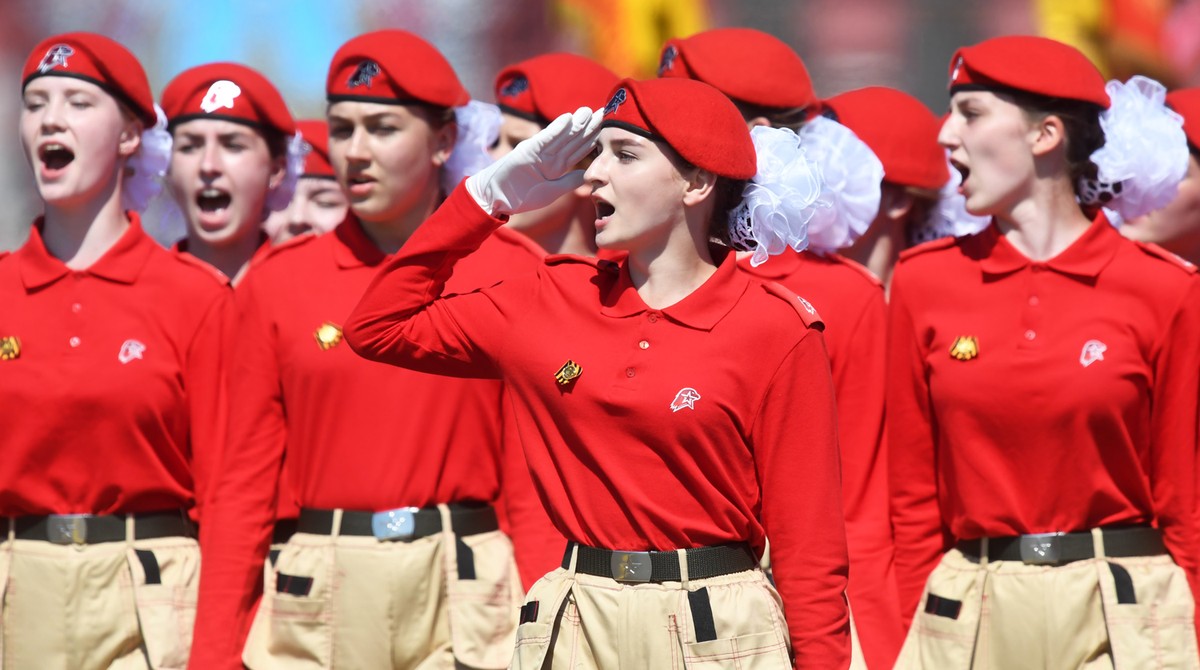 Toàn cảnh Lễ duyệt binh kỷ niệm 75 năm Ngày Chiến thắng của Nga ảnh 14