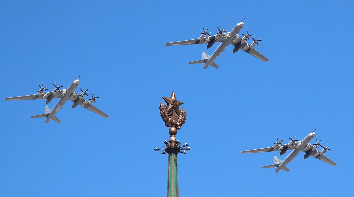 Toàn cảnh Lễ duyệt binh kỷ niệm 75 năm Ngày Chiến thắng của Nga ảnh 19