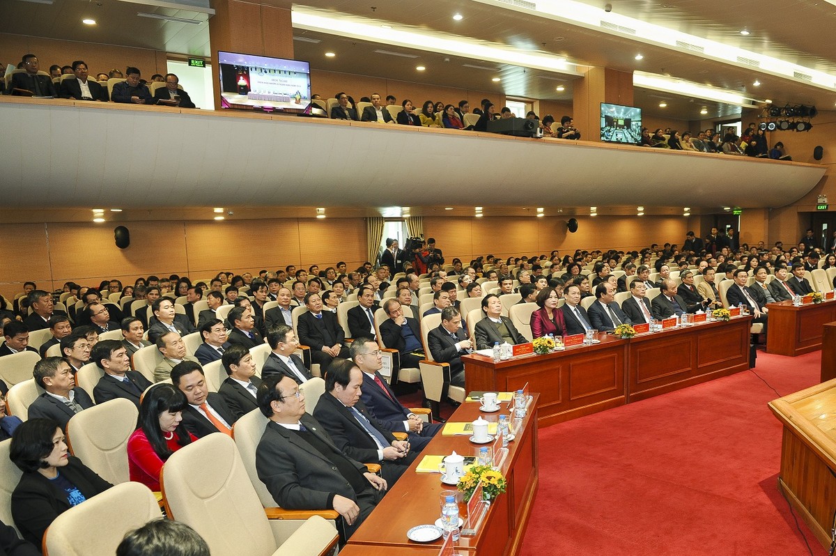 Các “ông lớn” ngân hàng giảm lãi suất 0,5%/năm ảnh 1