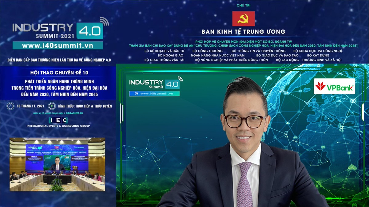 Ông Phùng Duy Khương, Phó tổng giám đốc kiêm Giám đốc Khối Khách hàng cá nhân, VPBank phát biểu tại Hội thảo