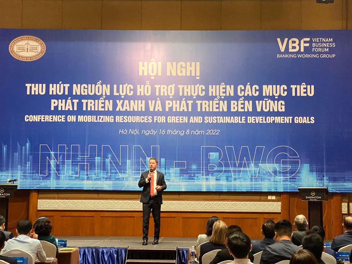 Ông Tim Evans, Tổng giám đốc HSBC Việt Nam