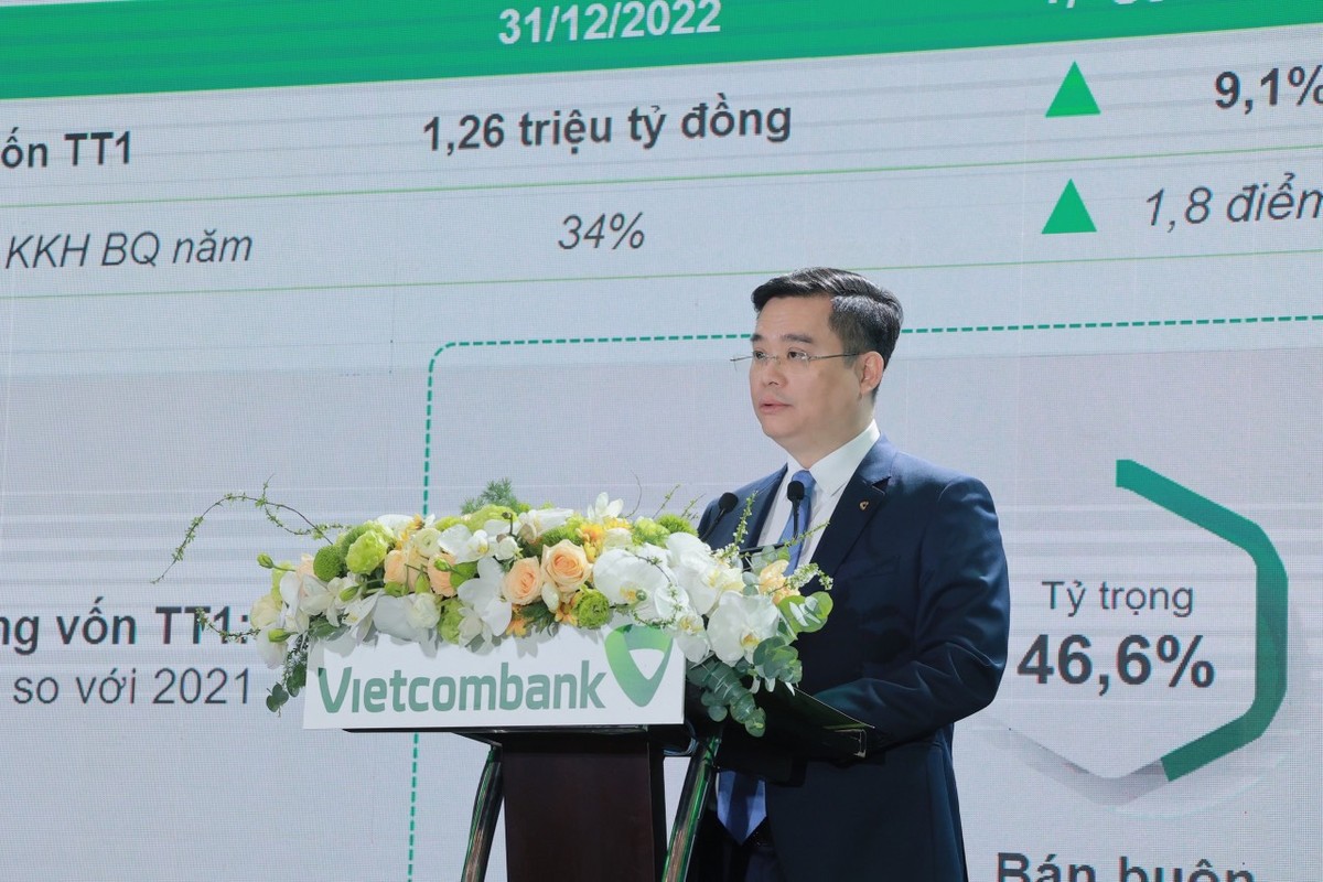 Ông Nguyễn Thanh Tùng, Phó tổng giám đốc phụ trách Ban điều hành Vietcombank phát biểu tại Hội nghị