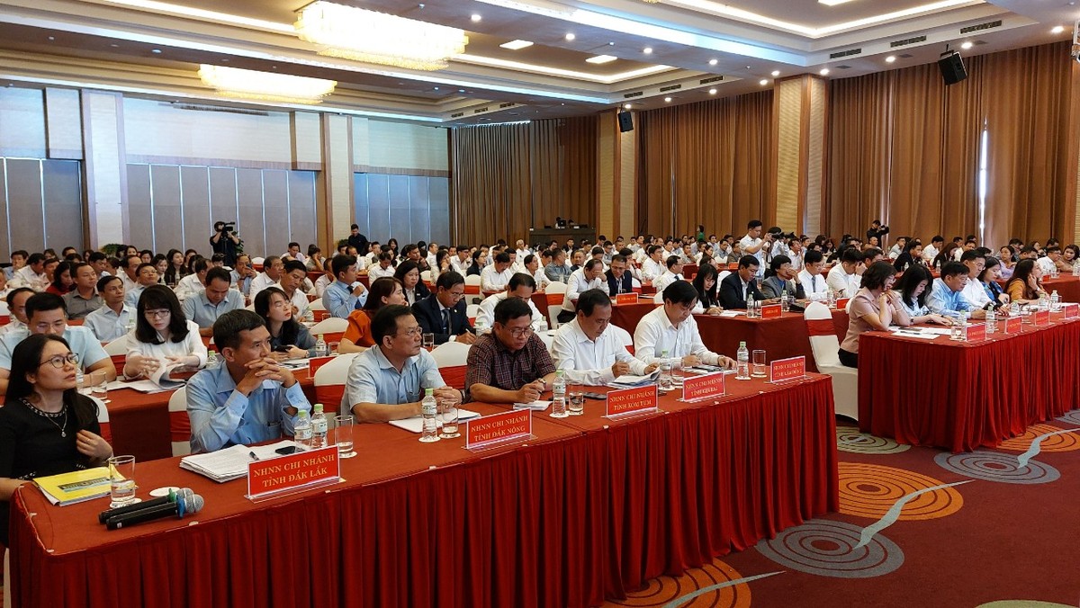 Toàn cảnh Hội nghị Toàn cảnh Hội nghị