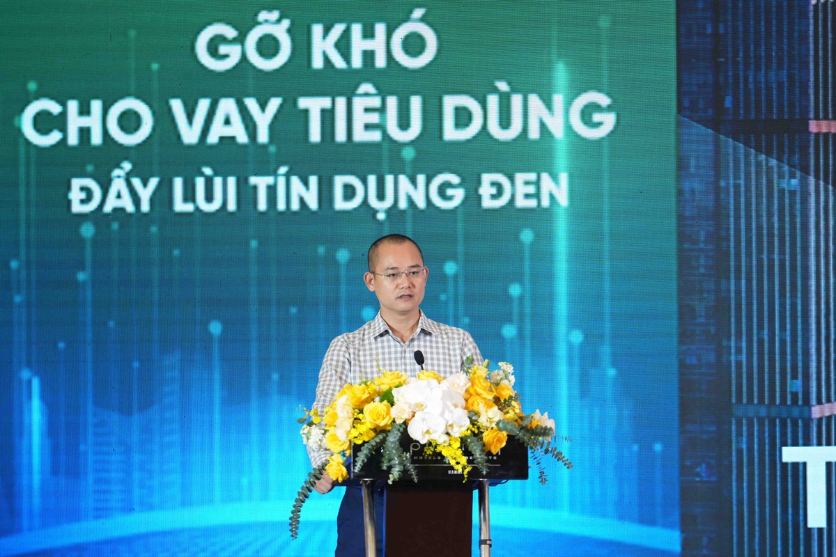 Ông Lê Quốc Ninh, Tổng Giám đốc Mcredit chia sẻ tại sự kiện