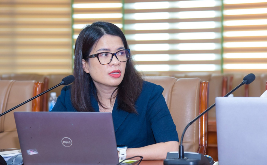 Thành viên HĐQT Phạm Thị Thanh Hoài chủ trì Hội nghị cập nhật kết quả kinh doanh quý I/2024