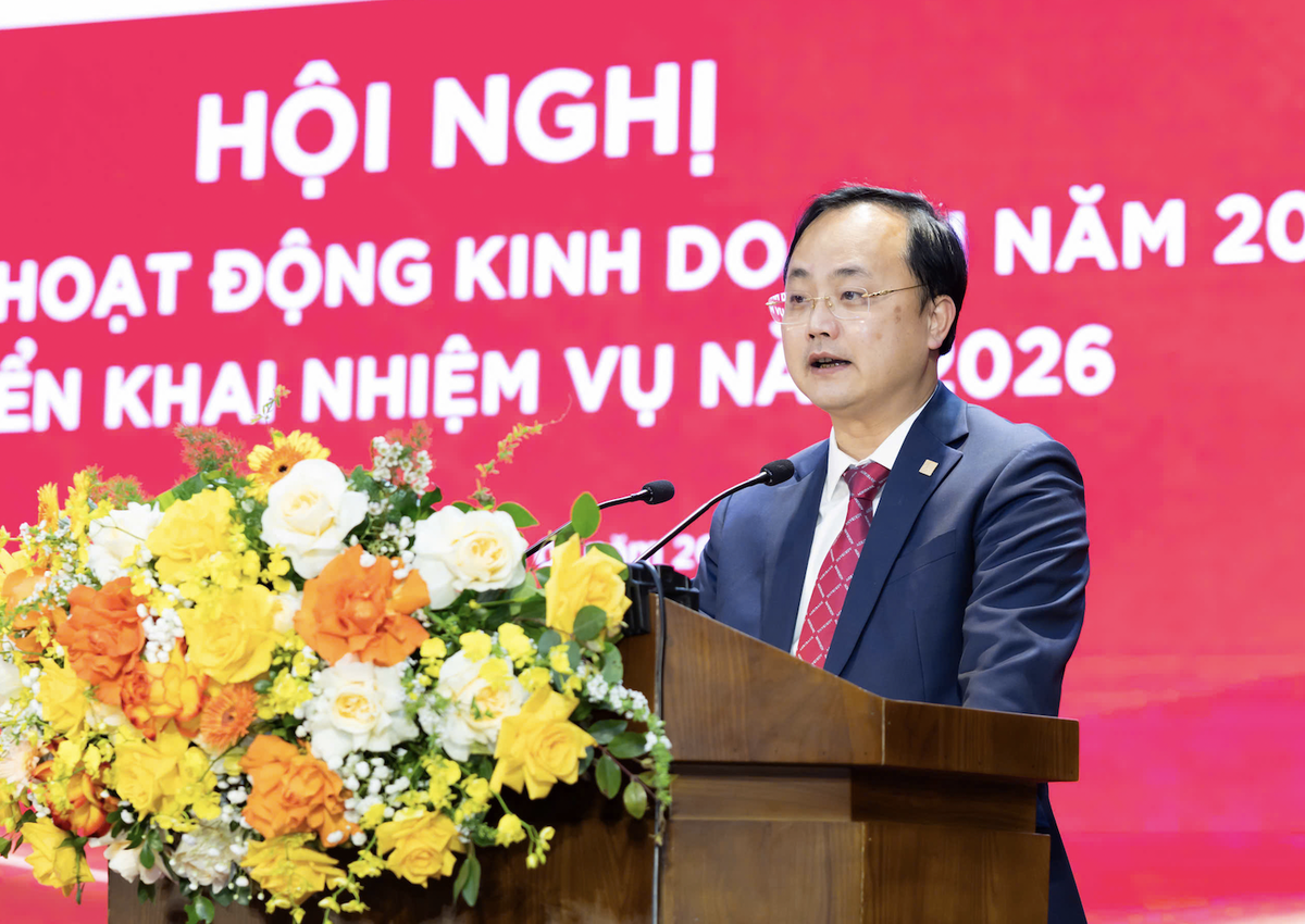 Ông Tô Huy Vũ - Bí thư Đảng ủy, Chủ tịch Hội đồng thành viên Agribank phát biểu khai mạc Hội nghị