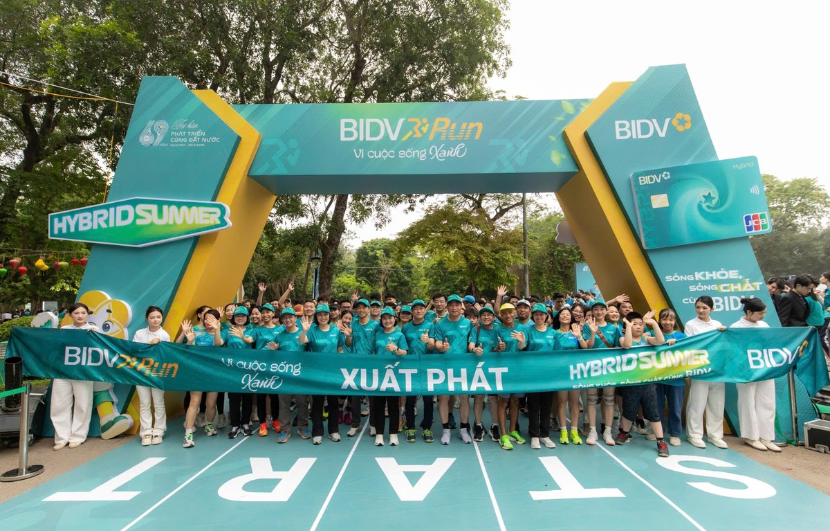Các vận động viên đầy nhiệt huyết tham gia Giải chạy BIDV Run 2026