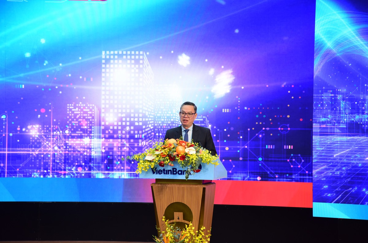 Ông Trần Minh Bình, Chủ tịch HĐQT VietinBank phát biểu tại Đại hội