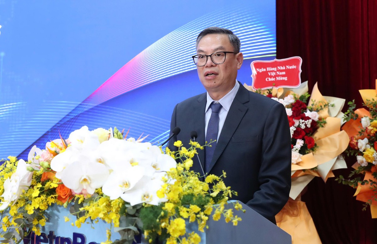 Ông Trần Minh Bình, Chủ tịch Hiệp hội Ngân hàng Việt Nam nhiệm kỳ VIII, Chủ tịch HĐQT VietinBank phát biểu nhận nhiệm vụ