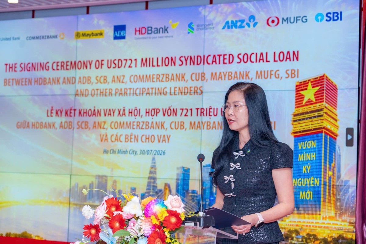 Bà Nguyễn Thúy Hạnh, Tổng Giám đốc kiêm Giám đốc Khối Khách hàng Doanh nghiệp và Đầu tư, Standard Chartered Việt Nam
