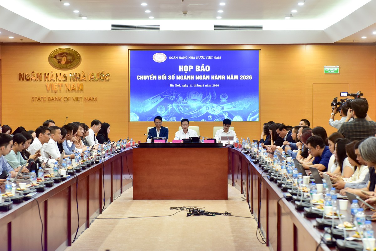 Toàn cảnh Họp báo công bố sự kiện Chuyển đổi số ngành Ngân hàng năm 2026 do Ngân hàng Nhà nước Việt Nam (NHNN) tổ chức sáng ngày 11/8/2026