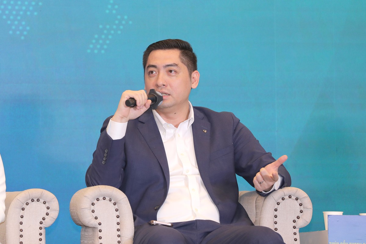 Ông Trần Văn Thành, Phó Trưởng phòng Phát triển Kênh số và Đối tác Vietcombank Ông Trần Văn Thành, Phó Trưởng phòng Phát triển Kênh số và Đối tác Vietcombank