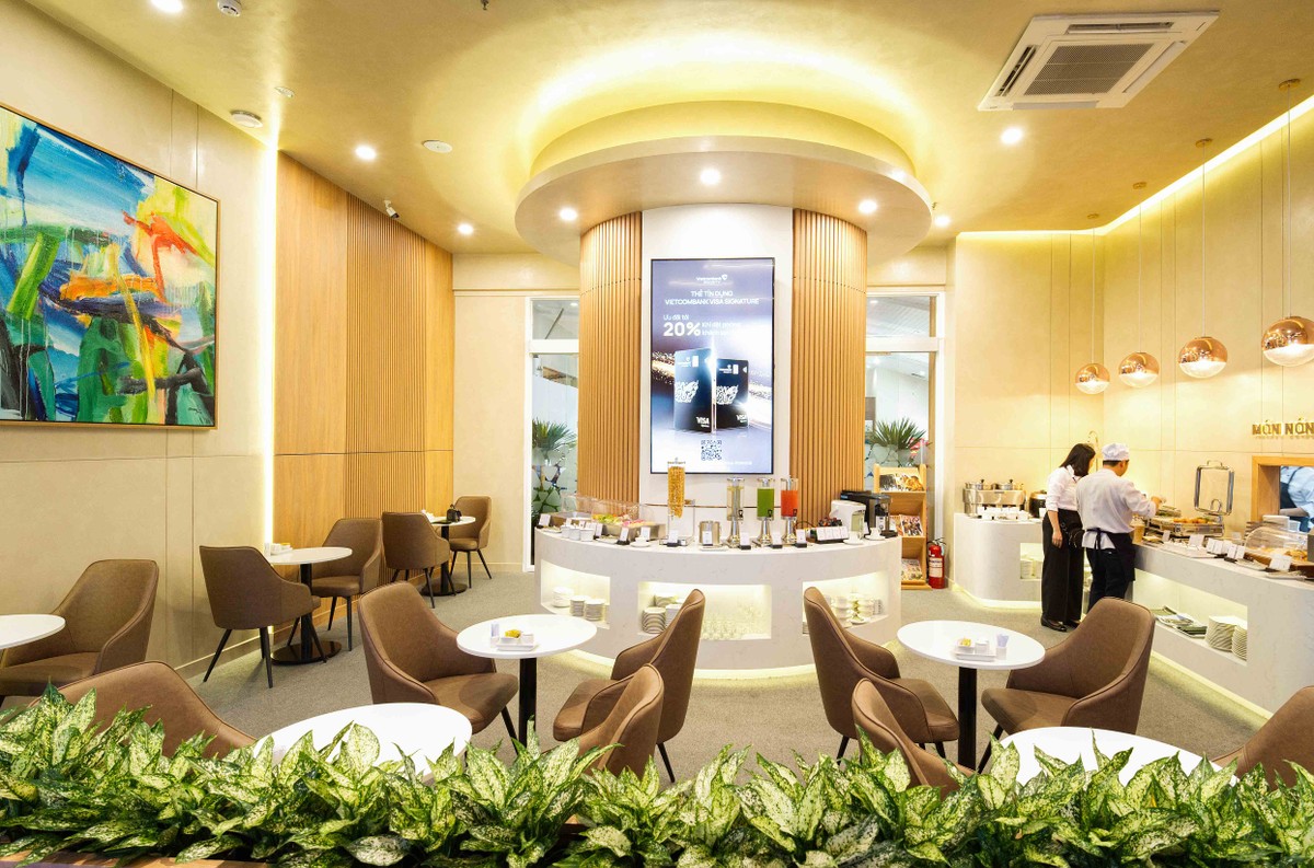 Không gian hiện đại, sang trọng tại phòng chờ Vietcombank Priority Lounge Cam Ranh