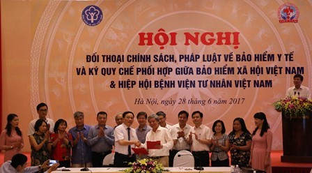 Bảo hiểm xã hội đối thoại về thực hiện chính sách pháp luật bảo hiểm y tế với các bệnh viện tư nhân ảnh 2