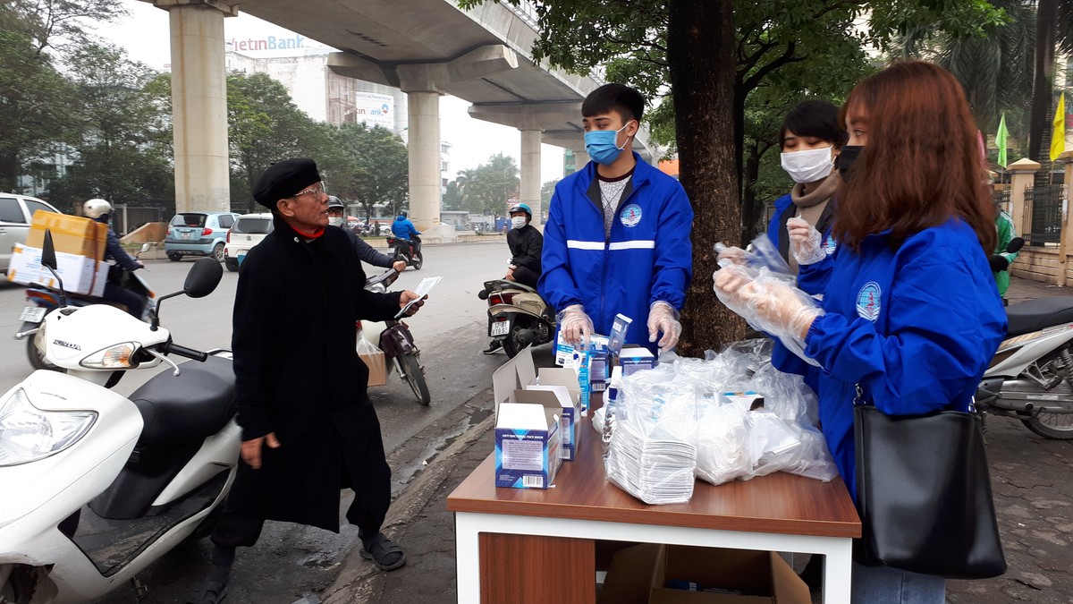 Dân chung cư chủ động phòng, chống virus Corona ảnh 13